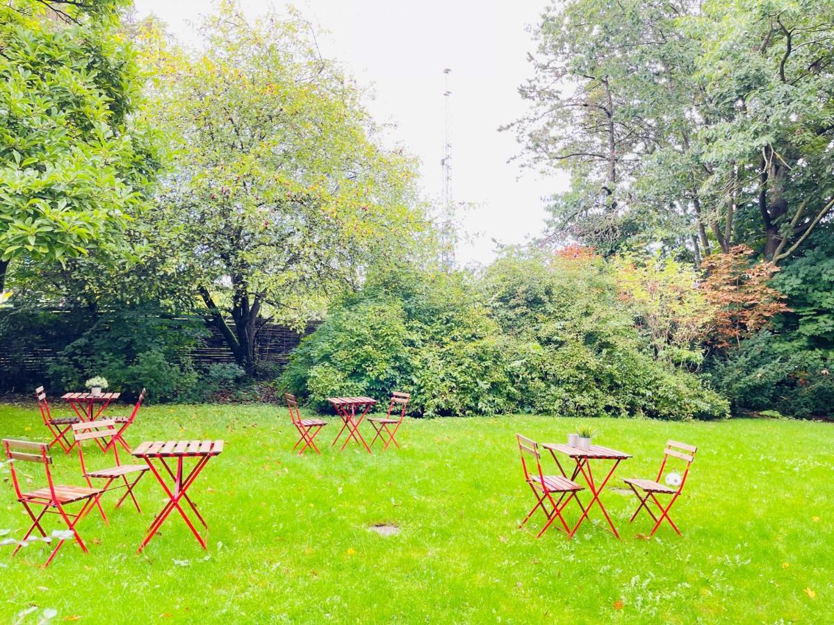 Aday - Aalborg Mansion - Big Apartment With Garden Exterior foto